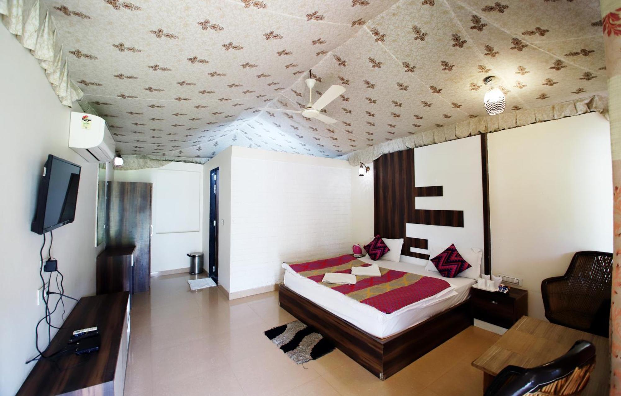 Virat Resorts, Sariska Rajasthan Bairāt Szoba fotó